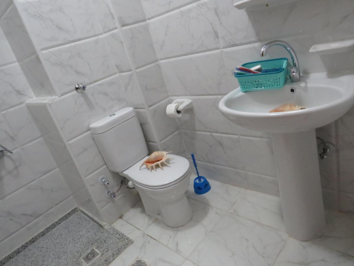 Apartment Taranto Near The Sea Redsealine 洪加達 外观 照片