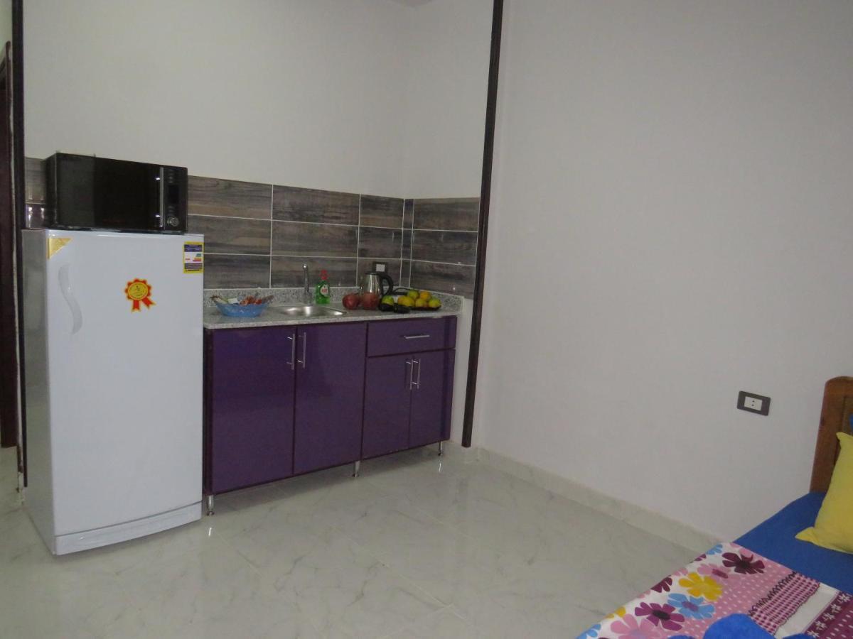 Apartment Taranto Near The Sea Redsealine 洪加達 外观 照片
