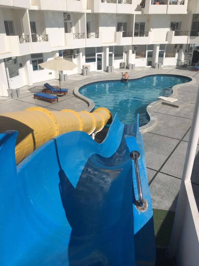 Apartment Taranto Near The Sea Redsealine 洪加達 外观 照片