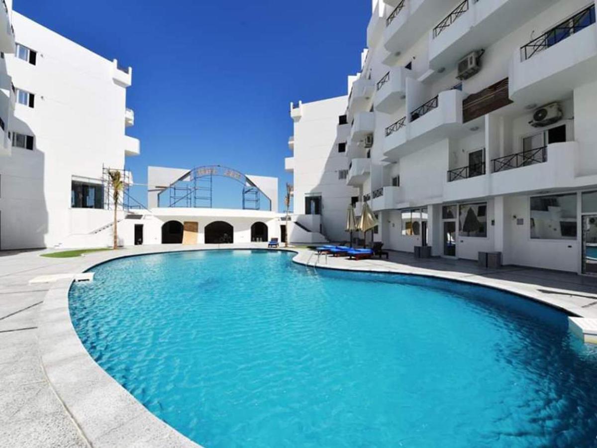 Apartment Taranto Near The Sea Redsealine 洪加達 外观 照片